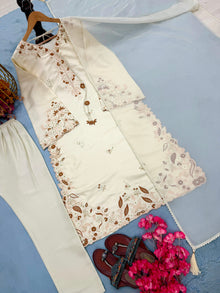 HOUSE OF ILAHI | THE ROMAN GLASS KAFTAN EDIT