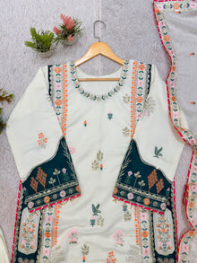 HOUSE OF ILAHI | THE KAFTAAN EDIT