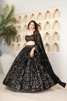HOUSE OF ILAHI | THE BLACK BLOOMING LEHENGA