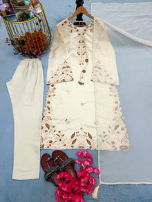 HOUSE OF ILAHI | THE ROMAN GLASS KAFTAN EDIT