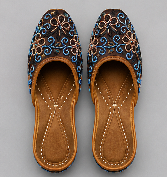 House of Ilahi Hand-Embroidered Designer Jutti