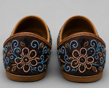 House of Ilahi Hand-Embroidered Designer Jutti